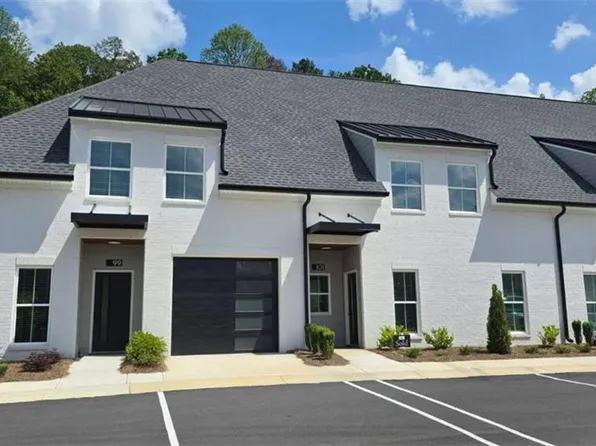 107 Chateau Dr SE, Rome, GA 30161