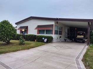 86 Buccaneer Dr #414, Leesburg, FL 34788