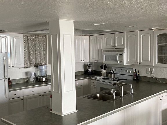 5th image of 705 N Atlantic Ave APT 103