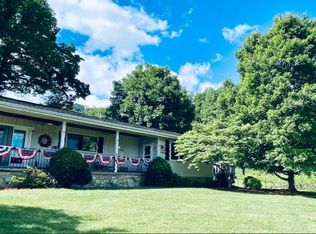 19 Fairview Ln, Andrews, NC 28901