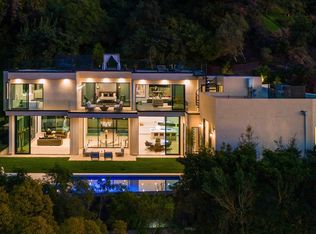 9455 Readcrest Dr, Beverly Hills, CA 90210