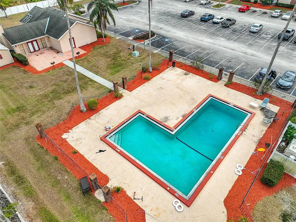 Building Photo - 21027 Voyager Blvd #3
