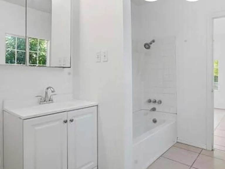 270 Del Monte St — Photo 6