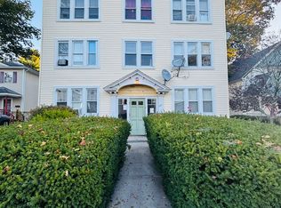 107 Granite St APT 5, Worcester, MA 01604