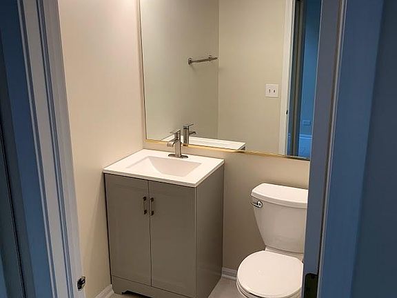 3rd image of 229 Parktrail Ct