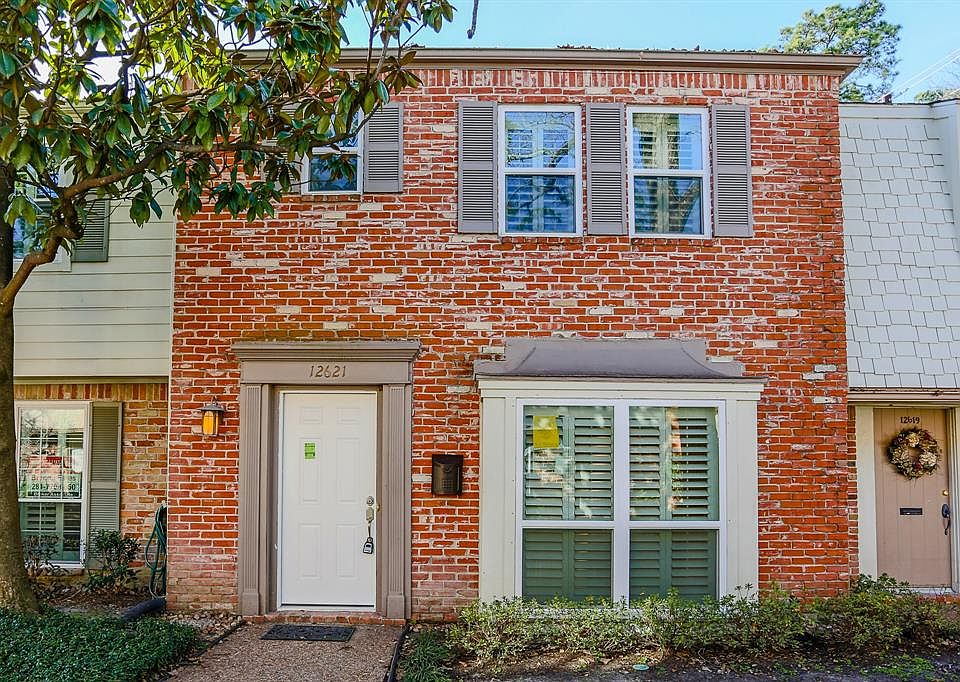 1st image of 12621 Huntingwick Dr #184