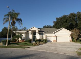 3043 Colonial Ridge Dr, Brandon, FL 33511