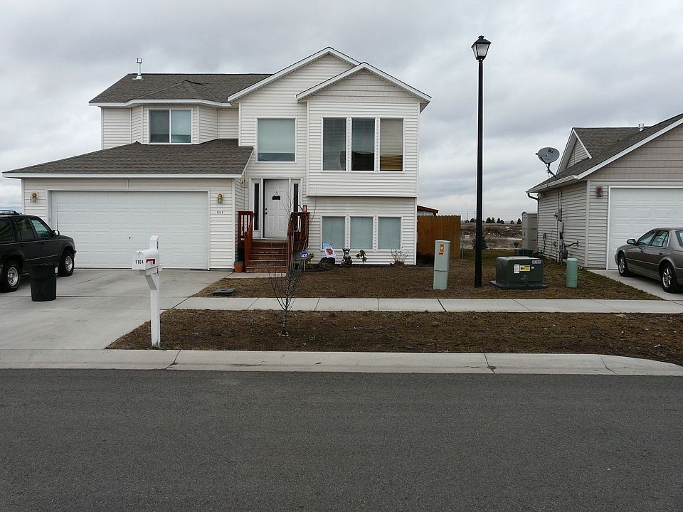 1st image of 1104 S West Dr