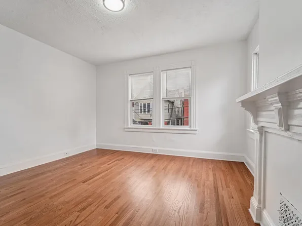 9 Howard Place image 29 of 38