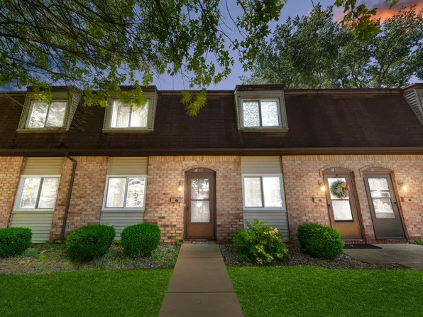 1119 S Curtis Ave APT E53, Kankakee, IL 60901