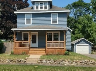 55 Clayton St, Schenectady, NY 12304