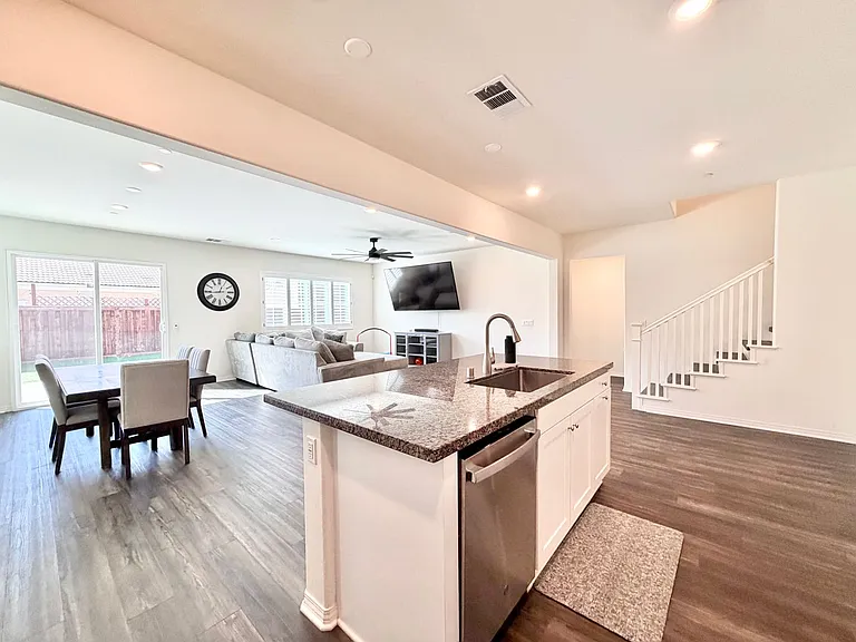27460 Big Bend Dr — Photo 16