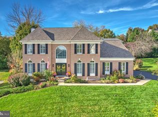 806 Geddy Ln, Downingtown, PA 19335