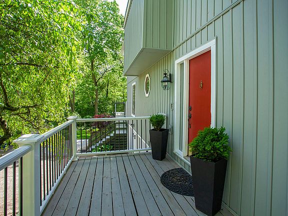 3rd image of 508 Liberty Ln