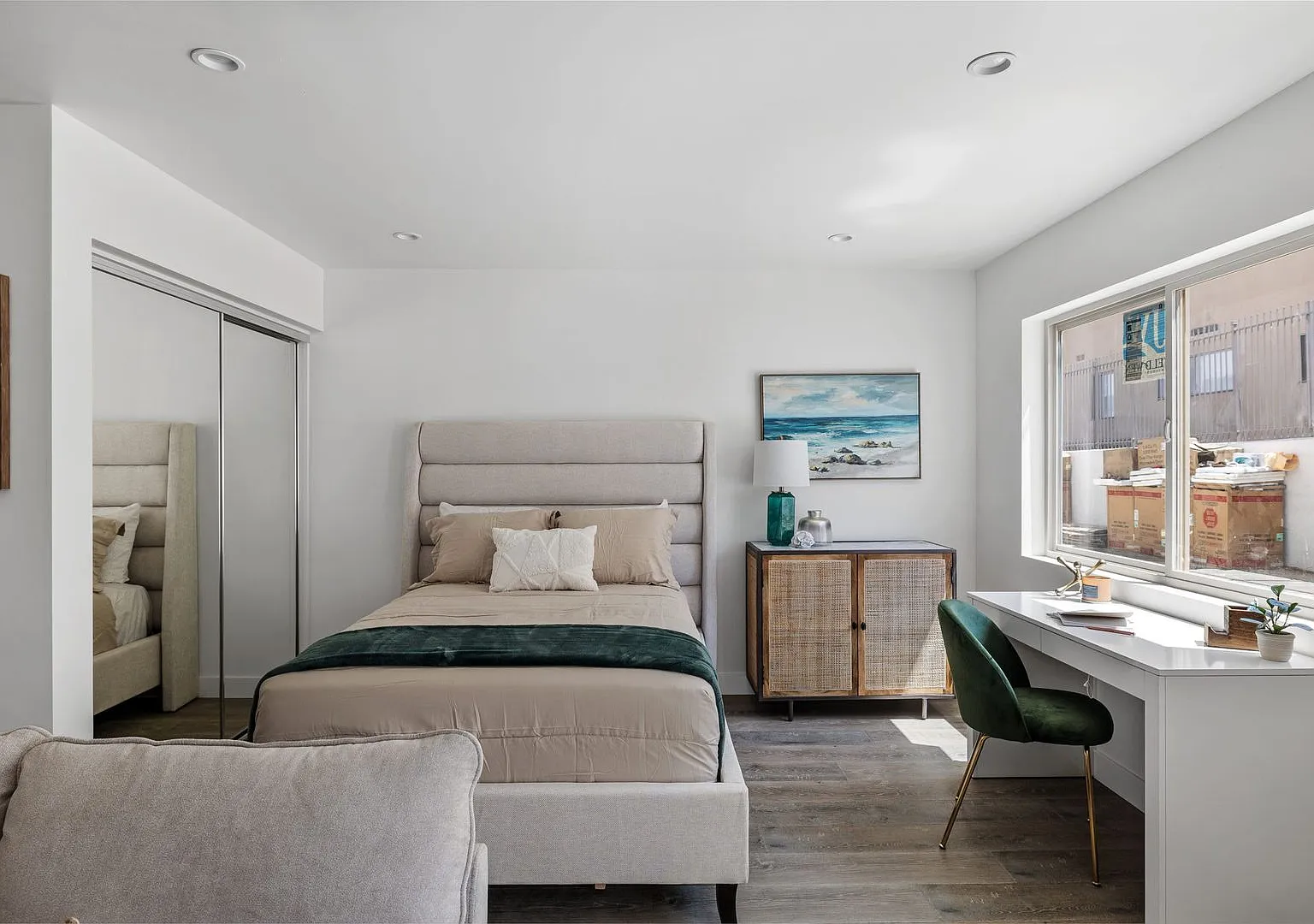 3450 Emerald (312 Calle Miramar LLC) — Photo 4