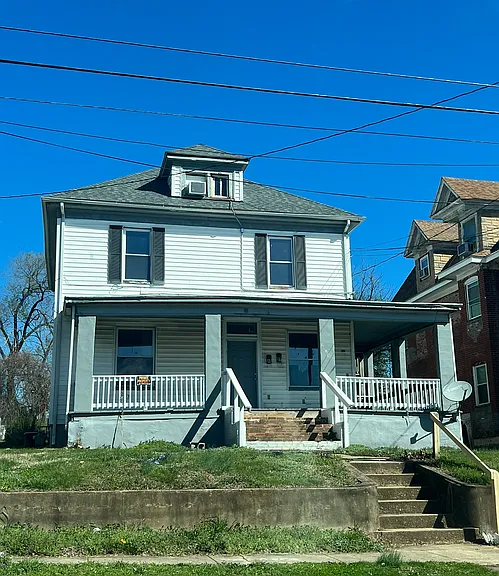 2125 Orange Ave NW — Photo 1