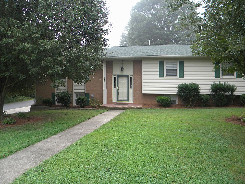 1st image of 2160 Sheffield Dr
