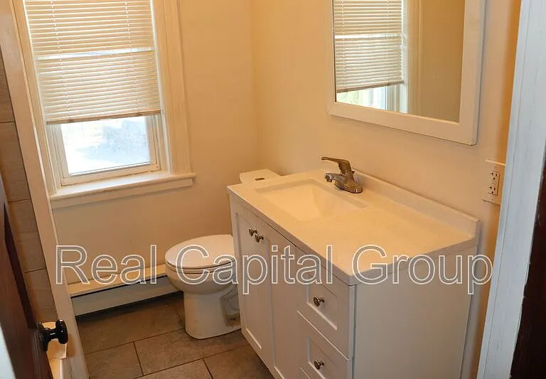69 Lexington Ave #2 — Photo 12