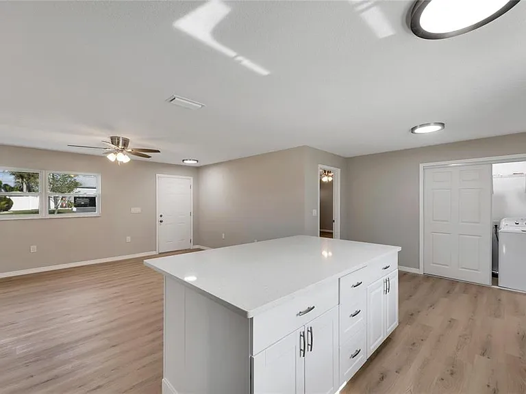 660 Flamingo Dr — Photo 15