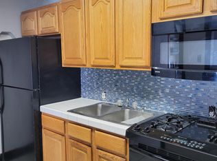 1475 Zenobia St, Denver, CO 80204