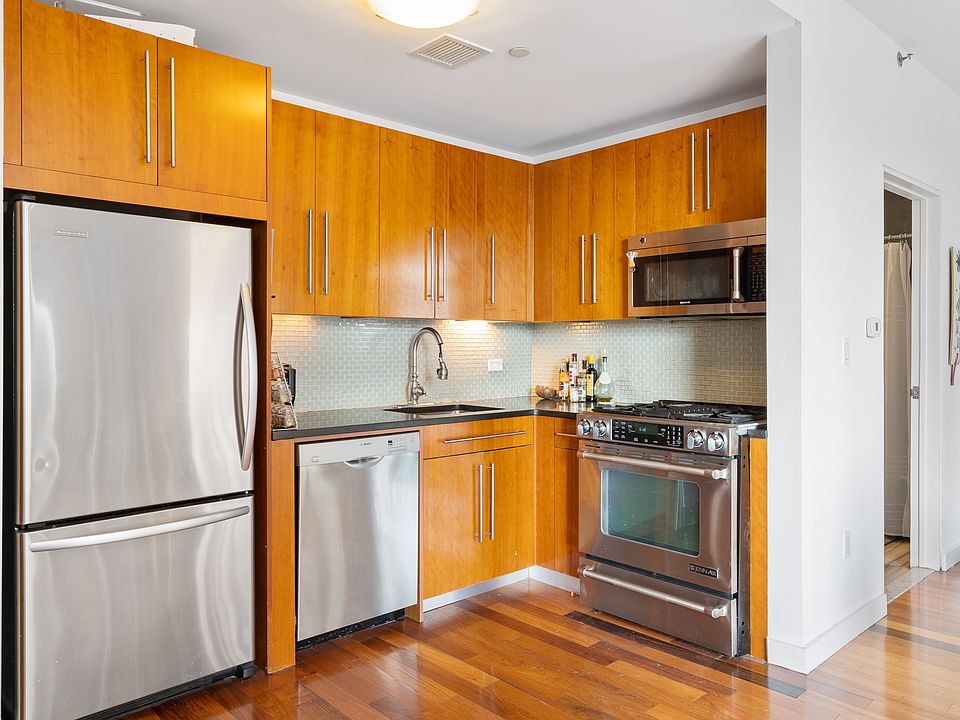 1st image of 2-40 51st Ave #4F