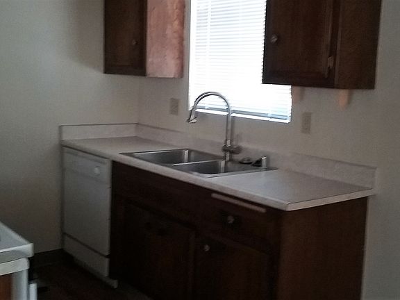 2nd image of 335 Coronado Ave