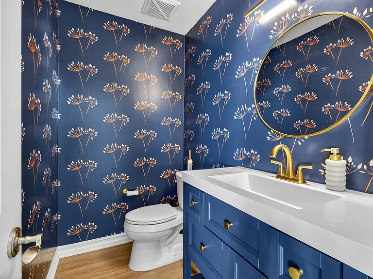 24601 Harbor View Dr #B — Photo 16