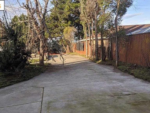 2nd image of 132 Merrill Dr