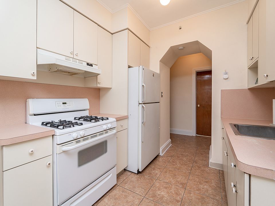 1st image of 23-23 29th St #2A