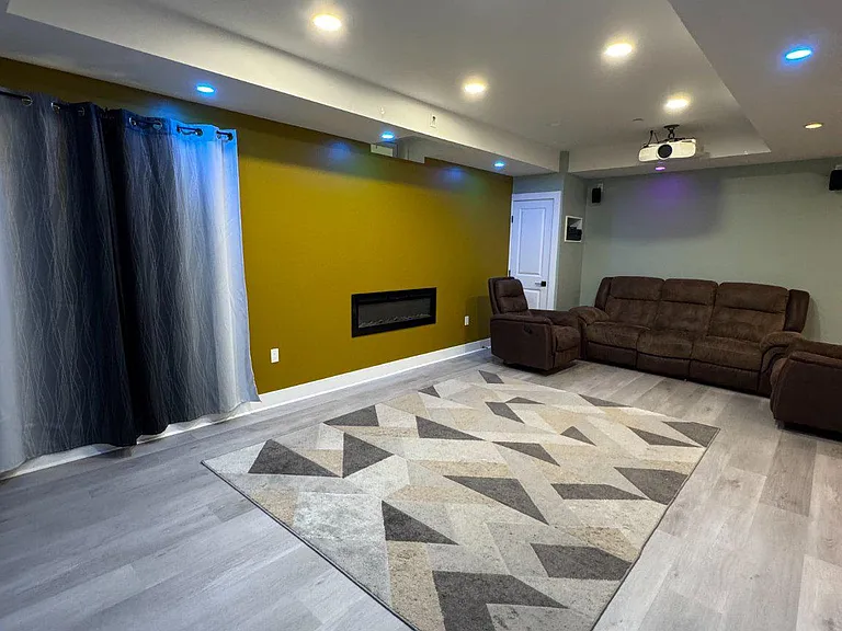 213 Catalpa Ln — Photo 26