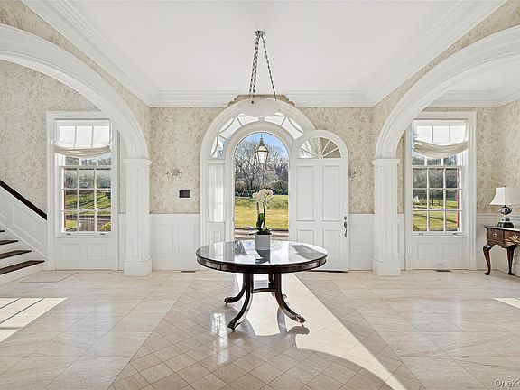 2nd image of 30 Forest Dr
