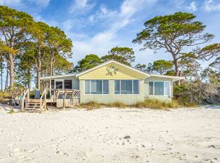 1049 Gulf Shore Blvd, Panacea, FL 32346
