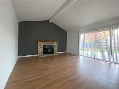 3 bed, 1479 sqft, $2,100 — Photo 3