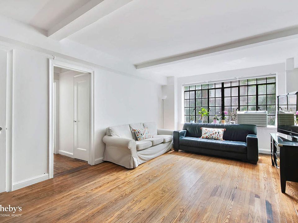 1st image of 315 E 43rd St #409