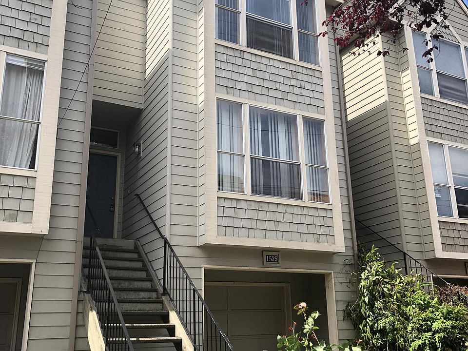 Townhouse Front View 