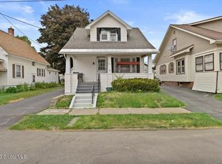 12 Crescent Ave, Amsterdam, NY