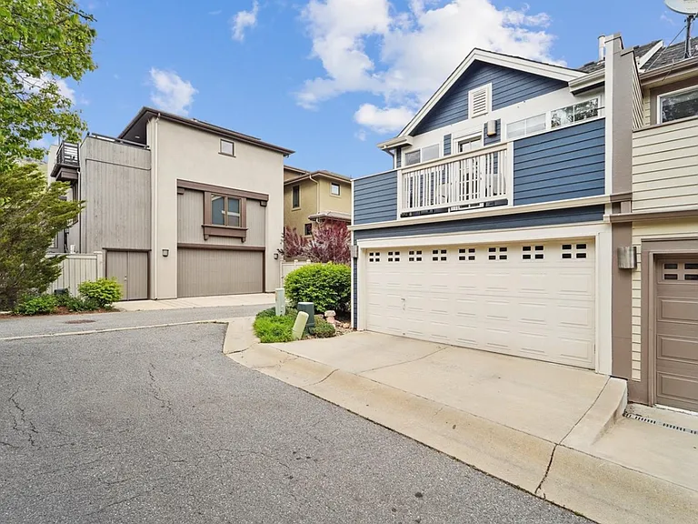 250 Laramie Blvd — Photo 24