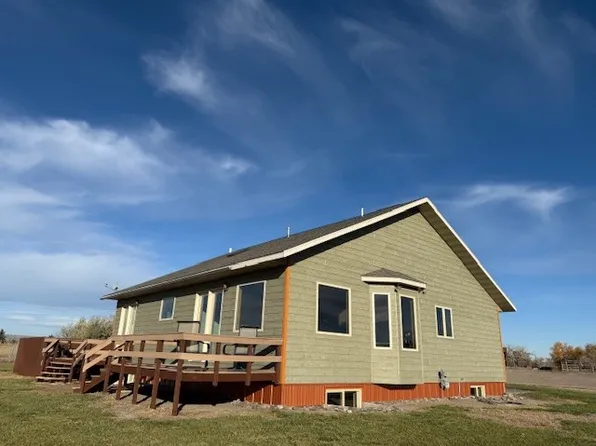 90 Whitetail Ln, Ulm, MT 59485