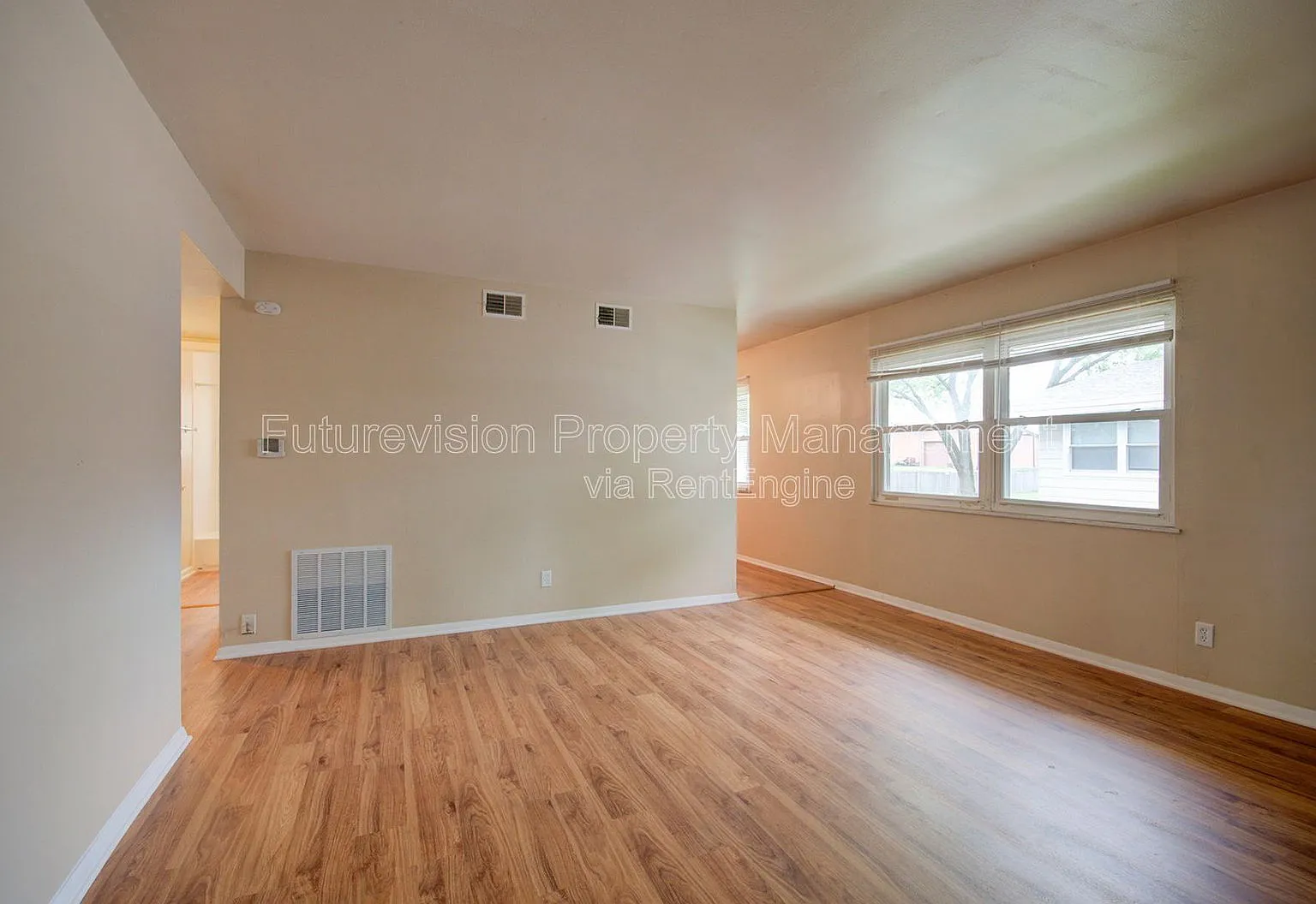2 bed, 1.0 bath, $1,475 — Photo 4