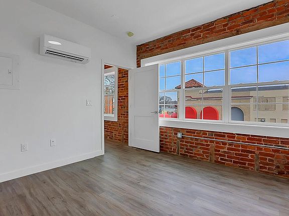 5th image of 595 E Broad St #2F