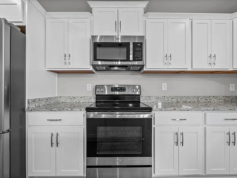 528 Macy Lynn Dr — Photo 13