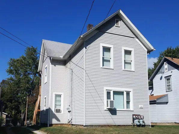 484 Allyn St, Akron, OH 44304