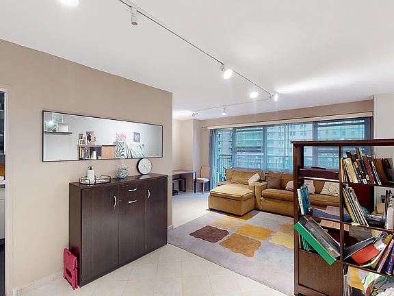 3rd image of 440 Neptune Ave APT 8D