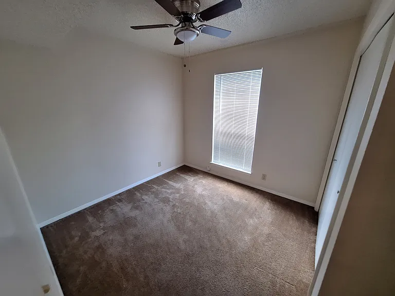 8207 Hood Cir #B — Photo 31