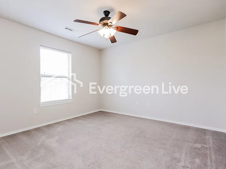 252 S Tamarind Cv — Photo 13