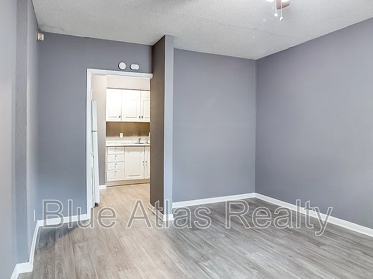 1724 Pear St #2 — Photo 2