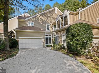11433 Hollow Timber Way, Reston, VA 20194