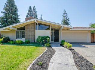 5494 Wildflower Cir, Carmichael, CA 95608