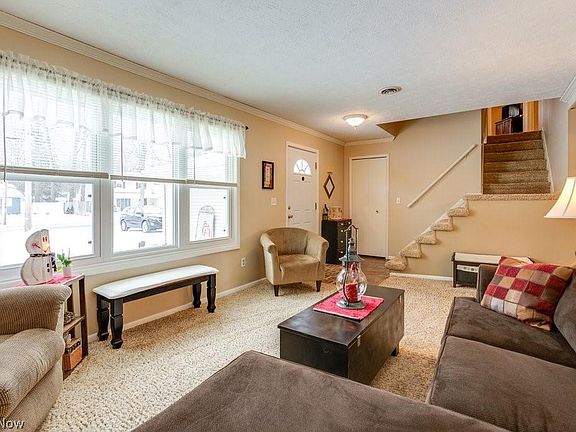 4th image of 854 Idlewood Ave