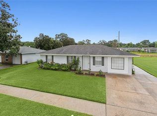 5825 Saint John Ave, Marrero, LA 70072
